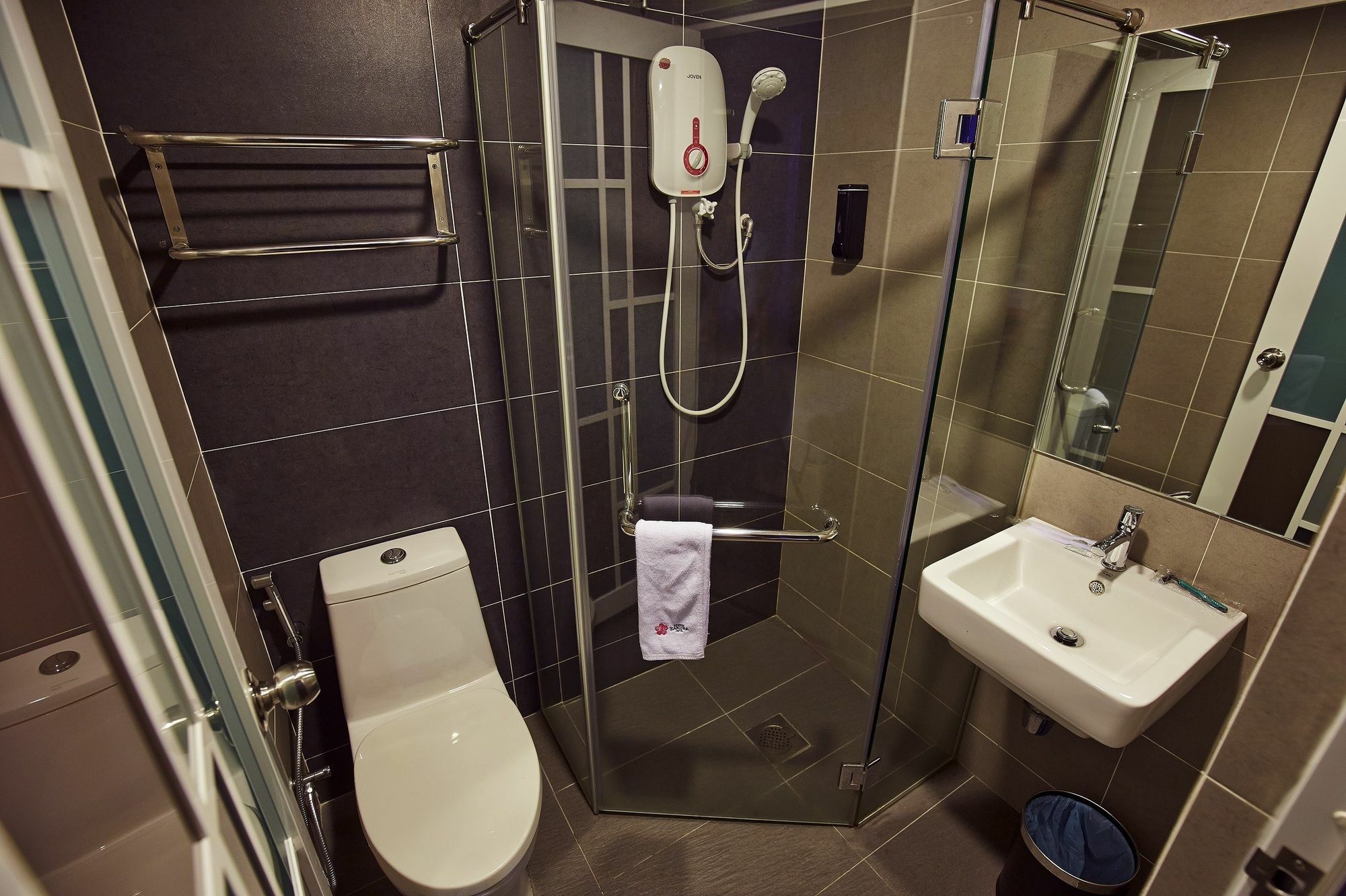 Zen Rooms Sakura Boutique Hotel Kuala Lumpur Exteriör bild